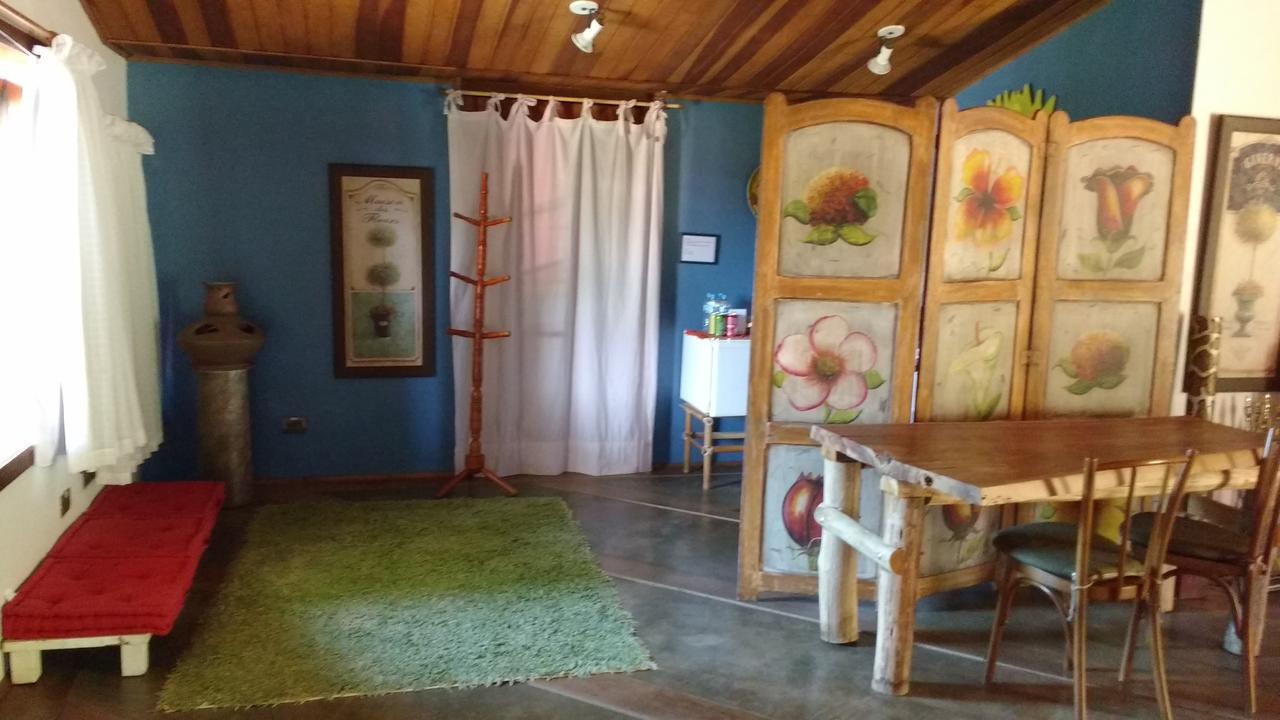 Pousada Recanto Das Girafas Cunha Extérieur photo